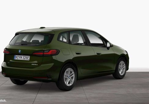 BMW 225, 2022 2