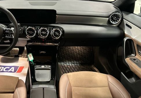 Mercedes-Benz CLA 200 Shooting Brake, 2025