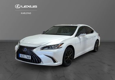 Lexus ES, 2022