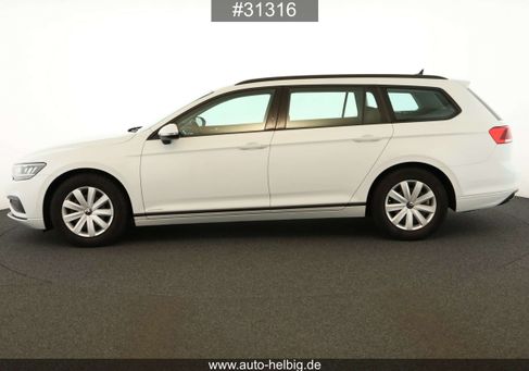 Volkswagen Passat Variant, 2023 2