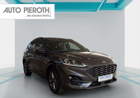Ford Kuga, 2022