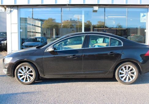 Volvo S60, 2016