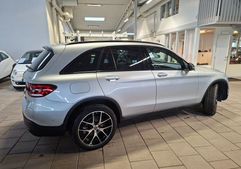 Mercedes-Benz GLC 300, 2022