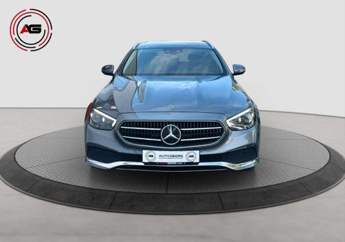 Mercedes-Benz E 300, 2021