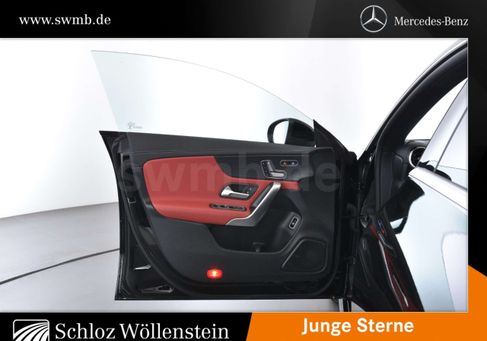 Mercedes-Benz CLA 200, 2021