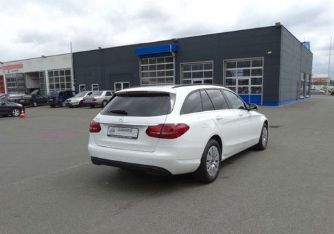 Mercedes-Benz C 200, 2020
