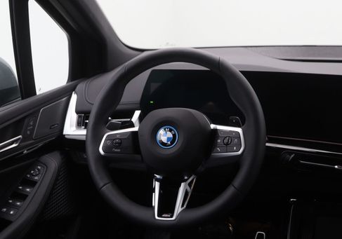 BMW 225 Active Tourer, 2026