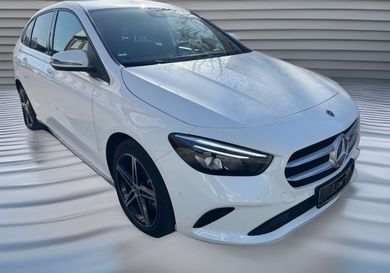 Mercedes-Benz B 250, 2022