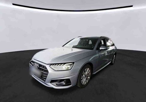 Audi A4, 2022