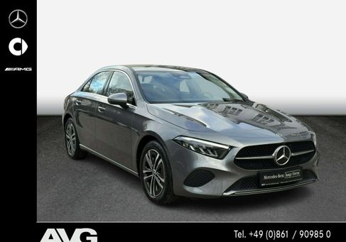 Mercedes-Benz A 200, 2025