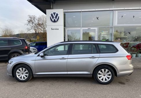 Volkswagen Passat Variant, 2022