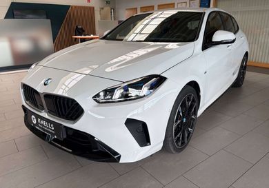 BMW 118, 2025