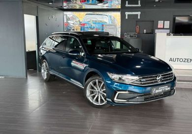 Volkswagen Passat Variant, 2021