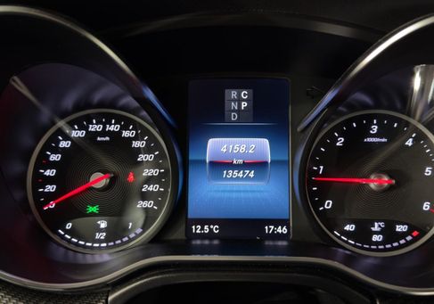 Mercedes-Benz V 250, 2021