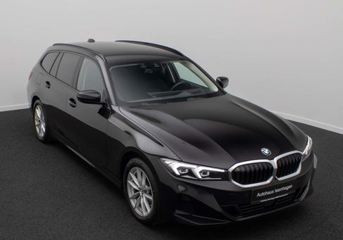BMW 320, 2023 3