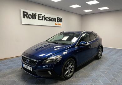 Volvo V40 Cross Country, 2016