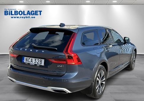 Volvo V90 Cross Country, 2020
