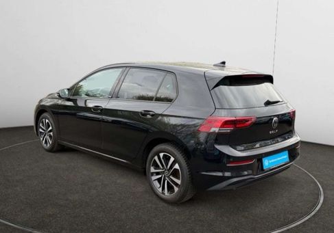 Volkswagen Golf, 2021 3