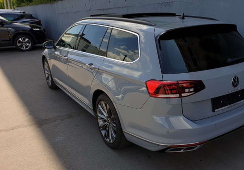 Volkswagen Passat Variant, 2023 3