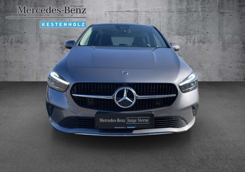 Mercedes-Benz B 200, 2023