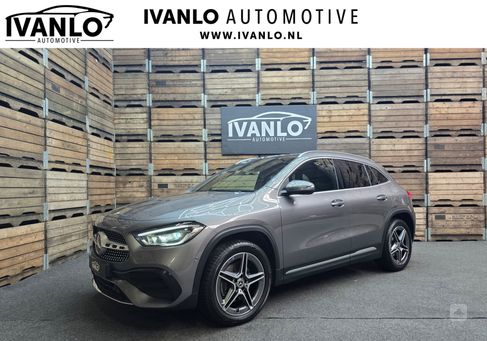Mercedes-Benz GLA 250, 2022