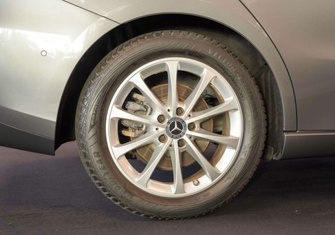 Mercedes-Benz B 220, 2019