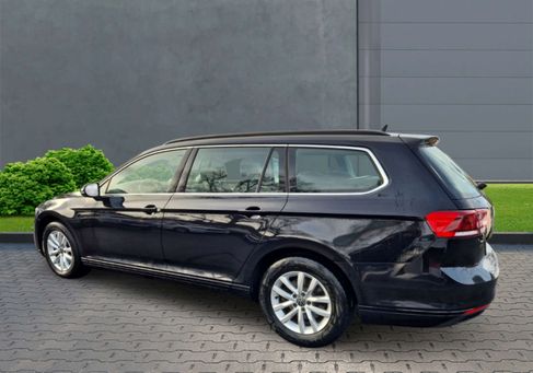 Volkswagen Passat, 2021