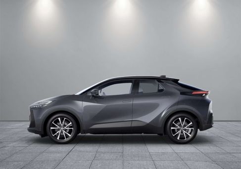 Toyota C-HR, 2025 3