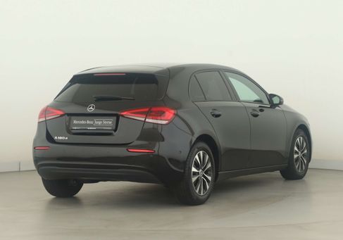 Mercedes-Benz A 180, 2023