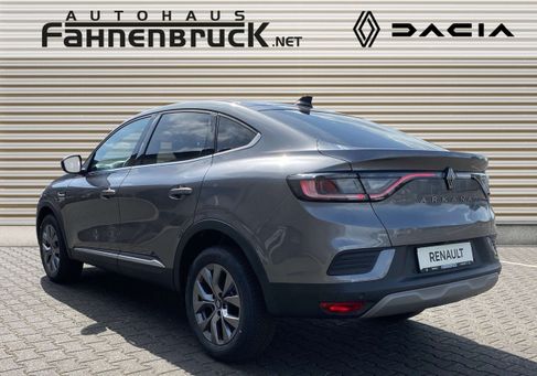 Renault Arkana, 2025