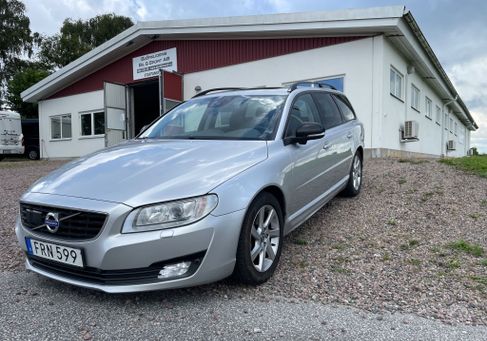 Volvo V70, 2015