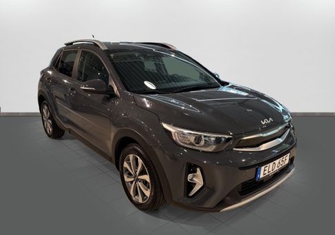 Kia Stonic, 2022 3