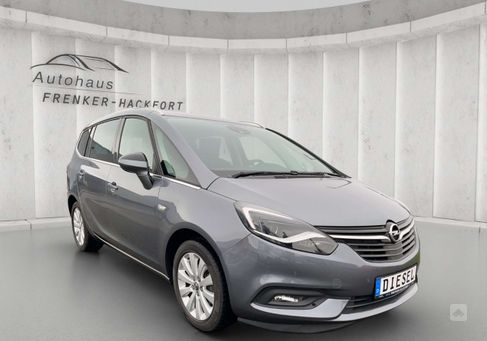 Opel Zafira, 2018