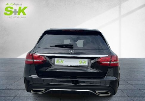 Mercedes-Benz 300, 2020