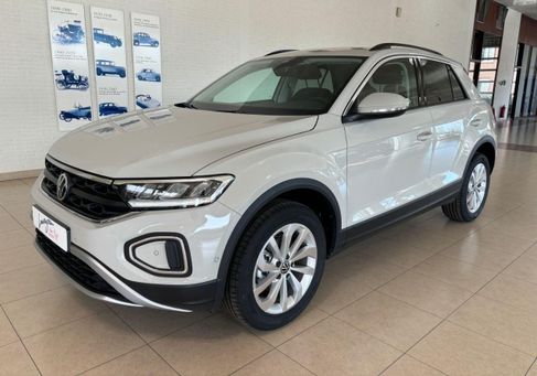 Volkswagen T-Roc, 2025