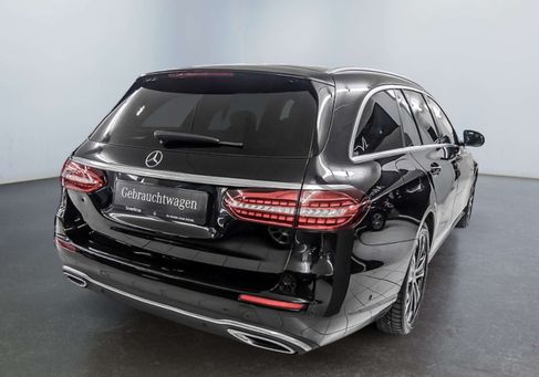 Mercedes-Benz E 450, 2022