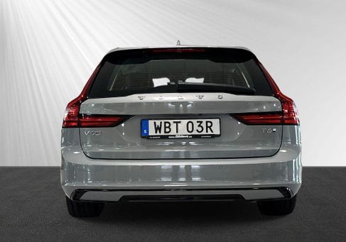 Volvo V90, 2025