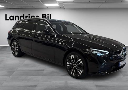 Mercedes-Benz C 300, 2025 3