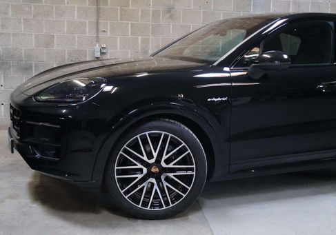 Porsche Cayenne, 2025