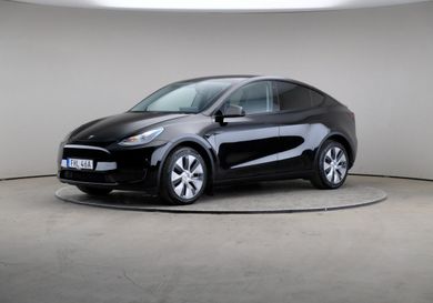 Tesla Model Y, 2022