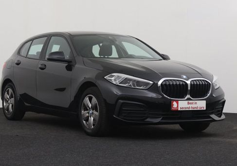 BMW 1 Serija, 2021