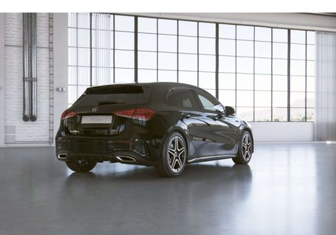 Mercedes-Benz A 250, 2022
