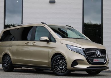 Mercedes-Benz V 220, 2024