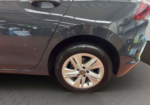 Volkswagen Golf, 2022 3