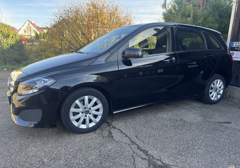 Mercedes-Benz B 200, 2017