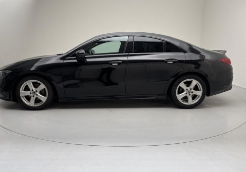 Mercedes-Benz CLA 180, 2021