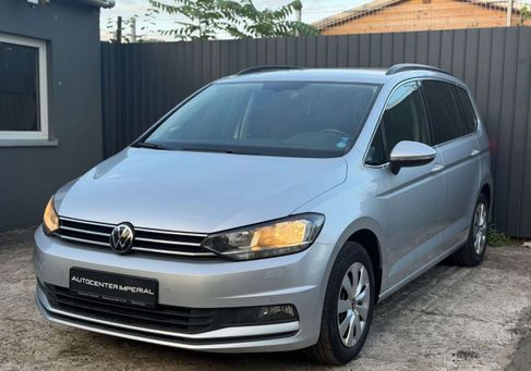 Volkswagen Touran, 2021