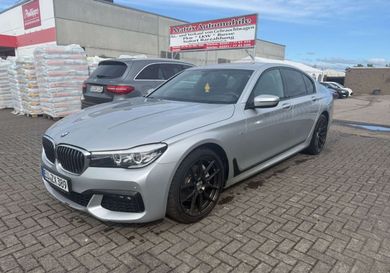 BMW 740, 2018