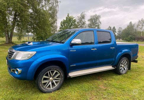 Toyota Hilux, 2015