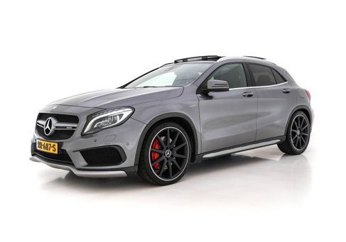 Mercedes-Benz GLA 45 AMG, 2015